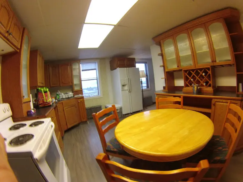 hotel with kitchen rooms alberta~mv2